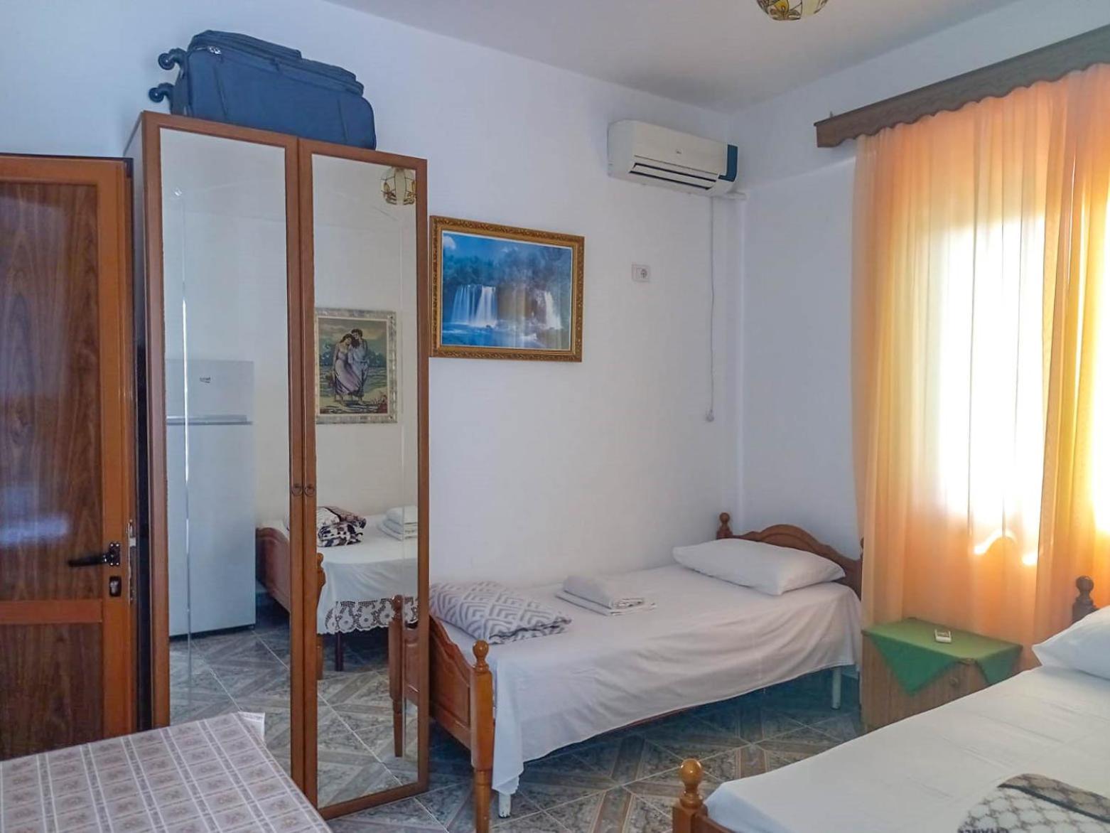 Sea View Apartments Vlorë Δωμάτιο φωτογραφία